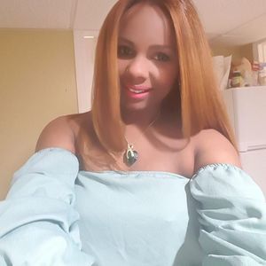 Meet your Posher, Rosaura